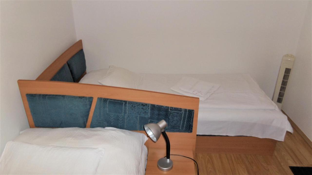 Silent Apartmanhaz Harkan Exterior foto